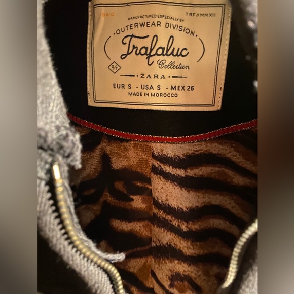 ZARA • TRF Collection • Military Officer Jacket Size • Fully Lined - Size Small - Picture 2 of 10